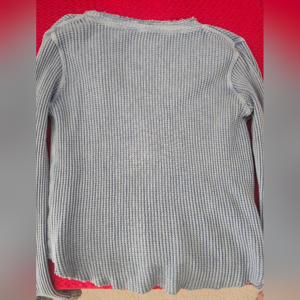 Free People One Henley Blue Textured Top Size Small - Picture 9 of 13